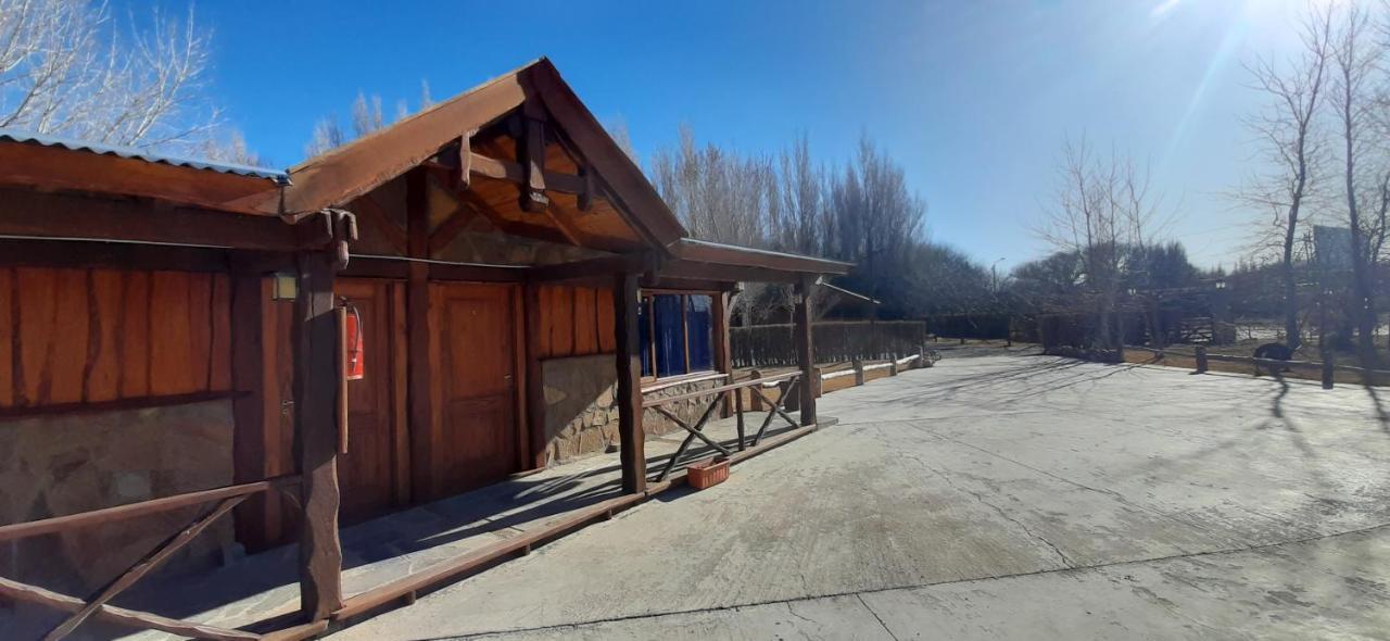 Hosteria & Cabanas Rio Fenix بيريتو مورينو المظهر الخارجي الصورة